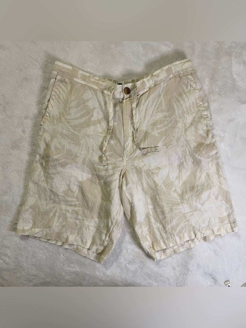 Club Room Luxury | Cream Tropical Print 100% Linen Shorts | size XL